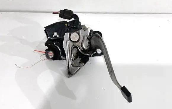 Honda CR-V Engine bonnet/hood lock/catch 