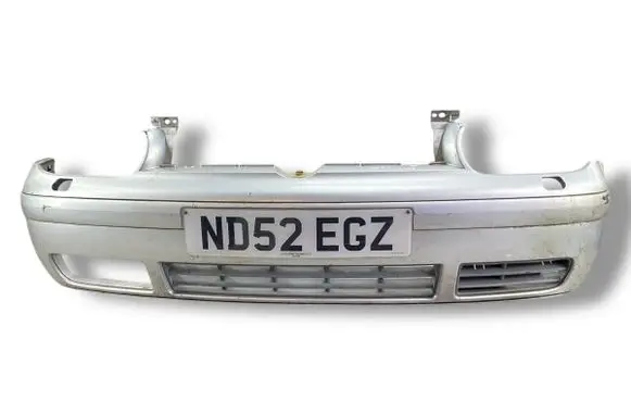 Volkswagen Golf IV Front bumper
