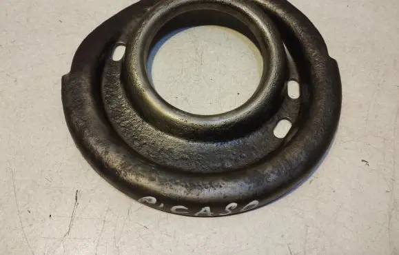 Citroen Xsara Picasso Coil spring mount 