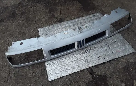 Fiat Ulysse Front bumper upper radiator grill 101143237077