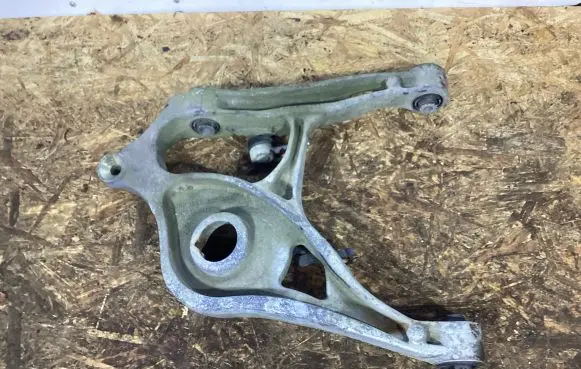 Mercedes-Benz ML W164 Rear upper control arm/wishbone 000060362106