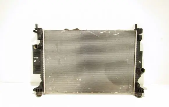 Ford Kuga II Coolant radiator