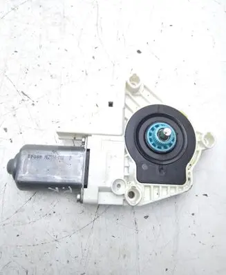 Audi A1 Front door window regulator motor 8K0959801C