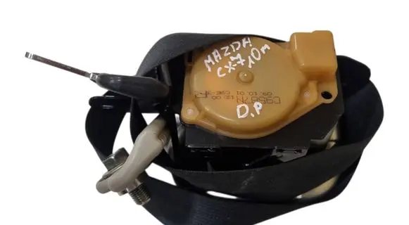 Mazda CX-7 Front seatbelt C9587N
