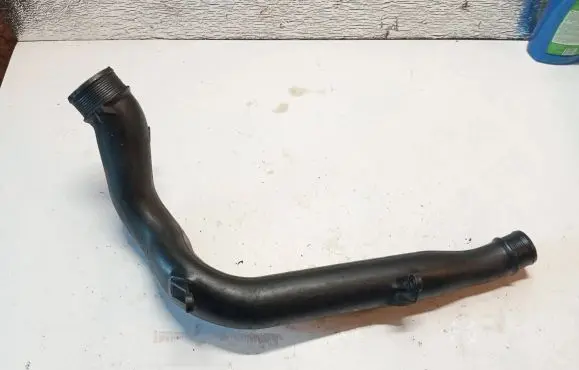 Volvo S60 Intercooler hose/pipe 8624887 7321