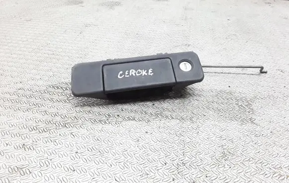 Jeep Cherokee Front door exterior handle