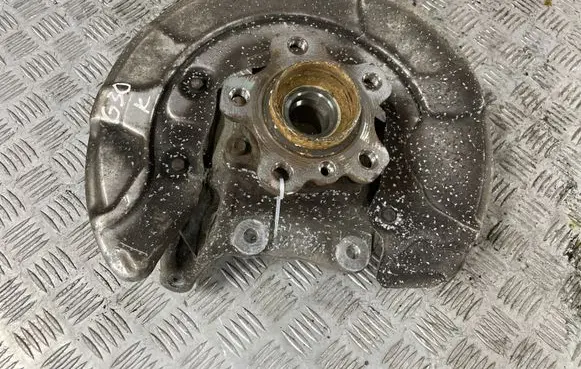 BMW 5 G30 G31 Rear wheel hub