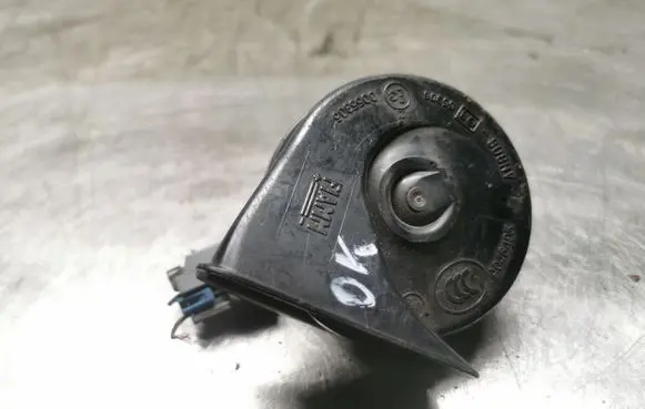 Chevrolet Captiva Horn signal