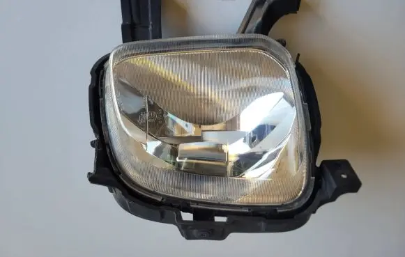 Porsche Cayenne (9PA) Front fog light 92201-a4010 92201A40