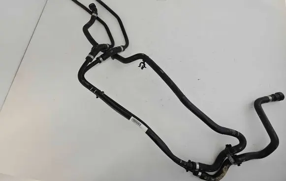 Volvo XC90 Engine coolant pipe/hose 31368524