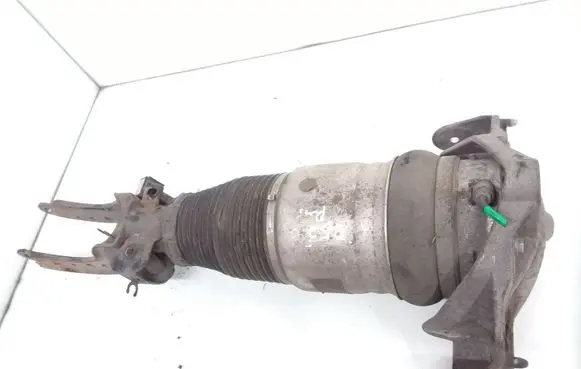 Volkswagen Touareg I Front air suspension shock absorber 7L6412022T 7L0907639 15179200342