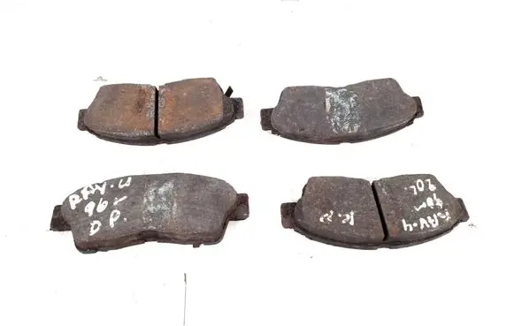 Toyota RAV 4 (XA10) Brake pads (front) 