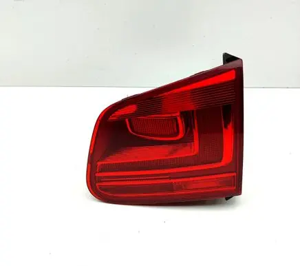 Volkswagen Tiguan Tailgate rear/tail lights 5N0945094H