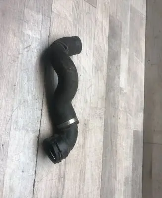 Audi A6 S6 C7 4G Engine coolant pipe/hose 4G0122293N