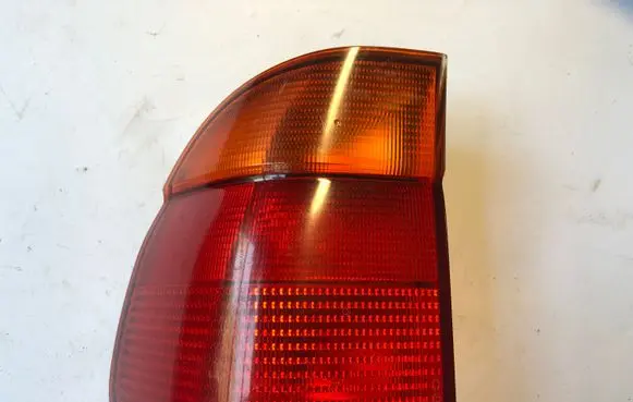 BMW 5 E39 Rear/tail lights 8361671