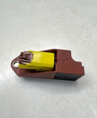 Volkswagen Golf IV Airbag deployment crash/impact sensor 1C0909606 5WK42957