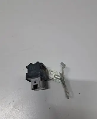 Toyota Yaris ABS relay 