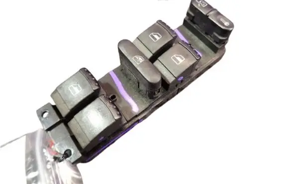 Volkswagen PASSAT B5.5 Quarter vent window switch 