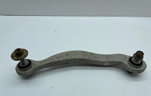Dodge Charger Rear control arm 68210524AA 68210524