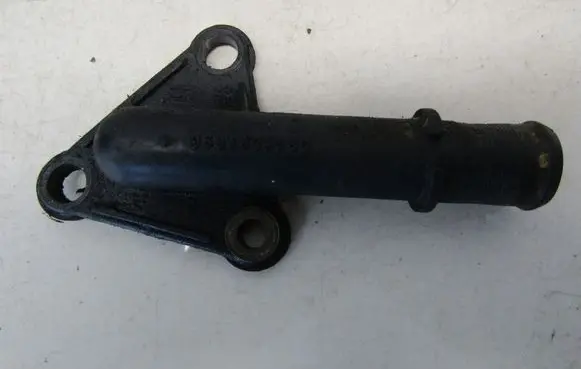 Peugeot 406 Engine coolant pipe/hose 9603809580