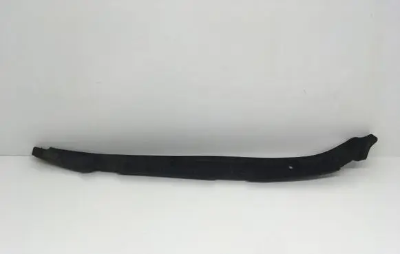 Audi Q7 4M Fender end trim 4M0821112