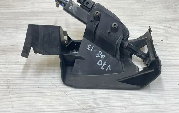Volvo V70 Headlight washer spray nozzle 30655066