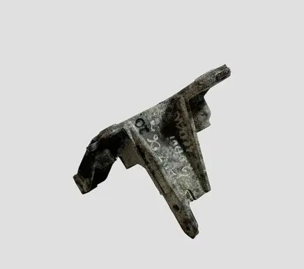 Peugeot 407 Engine mounting bracket 9648584680