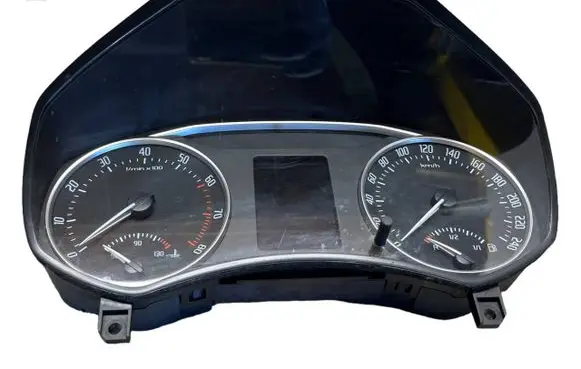 Skoda Octavia Mk2 (1Z) Speedometer (instrument cluster) 1Z0920843K