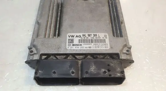 Audi A4 S4 B9 Engine control unit/module ECU