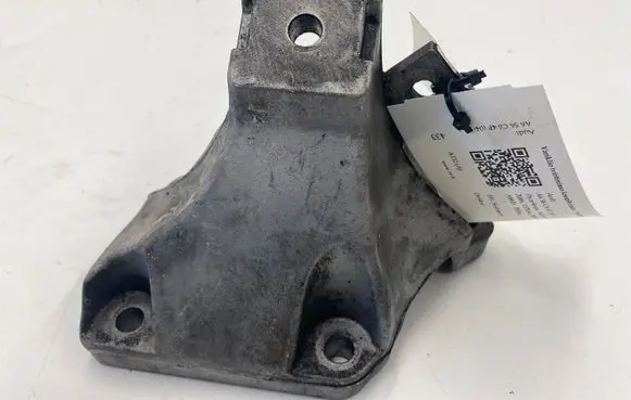 Audi A6 S6 C6 4F Engine mounting bracket 4F0199308AB