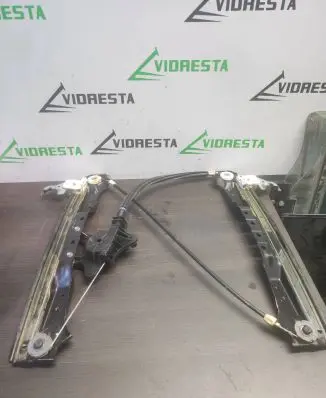 Chrysler Grand Voyager V Sliding door electric window regulator 3014866K