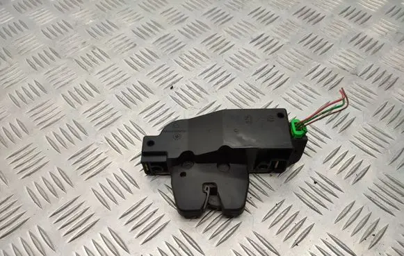Peugeot 607 Tailgate/trunk/boot lock/catch/latch 9627816980