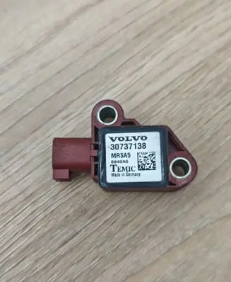 Volvo V70 Airbag deployment crash/impact sensor 30737138 8840A6 MRSA5