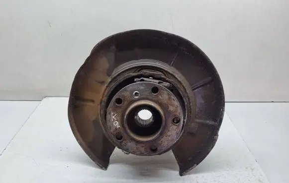 BMW X5 E53 Rear wheel hub spindle/knuckle 