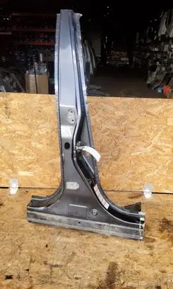 Subaru Outback Pillar (middle) 