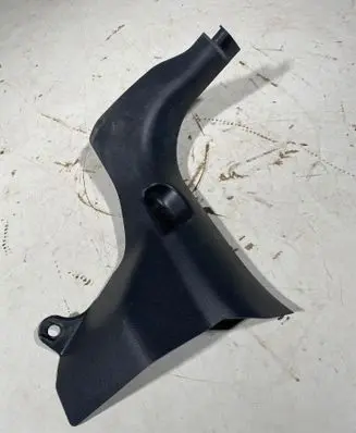 Suzuki Ignis (B) pillar trim (bottom) 