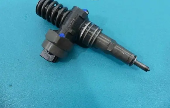 Volkswagen PASSAT B5.5 Fuel injector 0414720007 IMPRK1131194