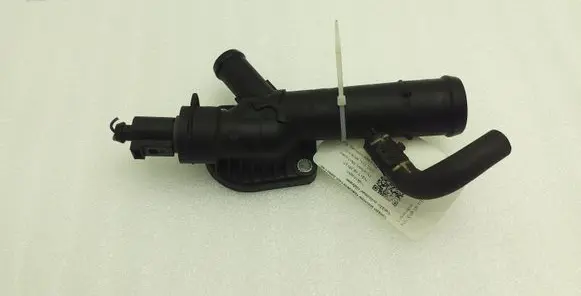 Volkswagen Polo V 6R Engine coolant pipe/hose 03L121131F