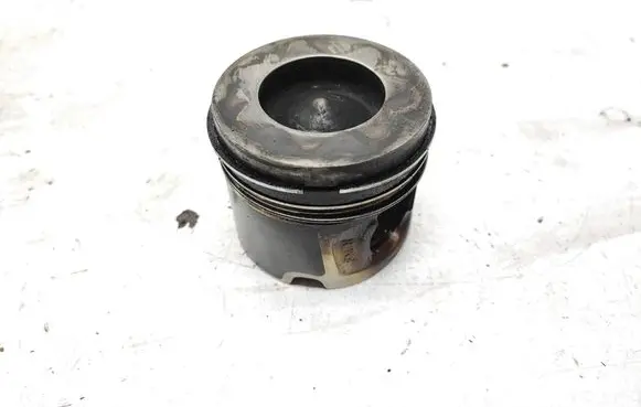 BMW 3 E90 E91 Piston 0840bb
