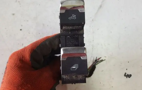 Audi A5 8T 8F Hand parking brake switch 8F0959727B