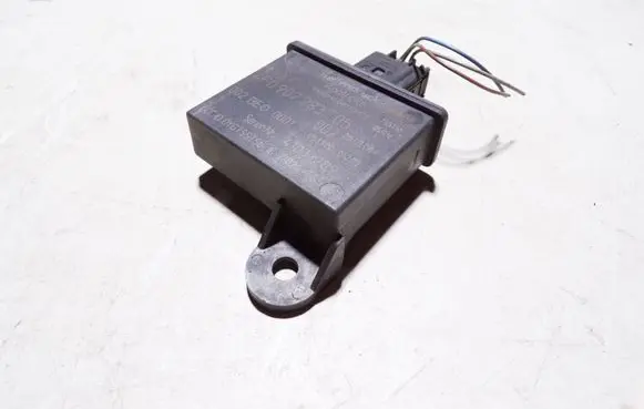 Audi A6 S6 C4 4A Tire pressure sensor 4F0907283