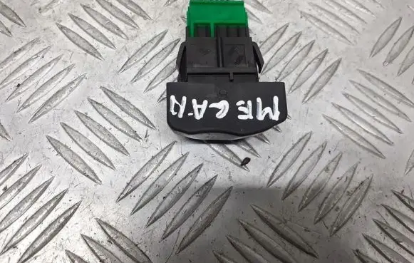 Renault Megane I Central locking switch button 429993B