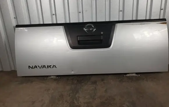 Nissan Navara D40 Tailgate/trunk/boot lid 