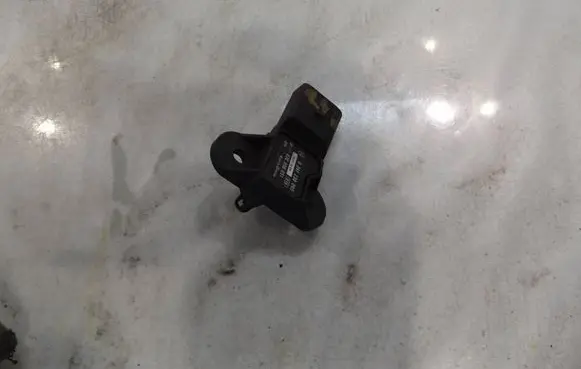 Volkswagen Cross Polo Air pressure sensor 0261230095