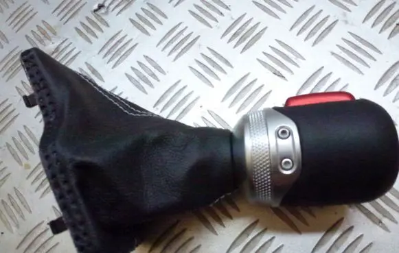 Jeep Wrangler Gear lever shifter trim leather/knob