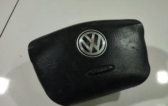 Volkswagen PASSAT B5 Steering wheel airbag M97T0990400368