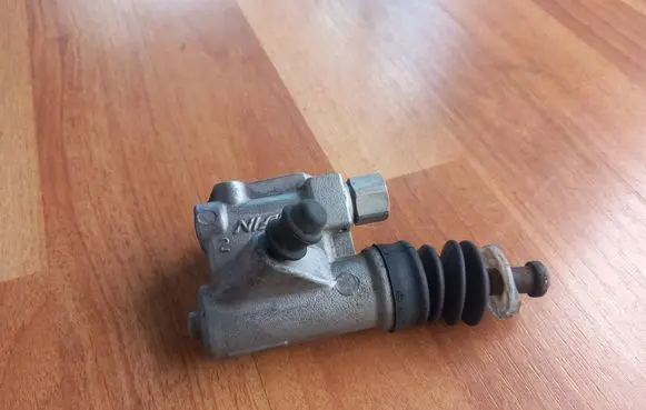 Honda Accord Clutch slave cylinder 46930SEFE01