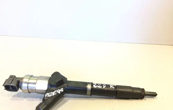 Nissan Primera Fuel injector 16600AU600 04D04699