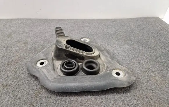 BMW 1 F20 F21 Other engine bay part 9207093