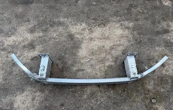 Audi Q7 4M Front bumper cross member 4M0807109D